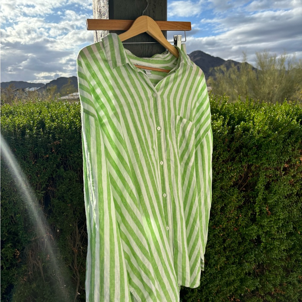 Old Navy Green and White Striped Shirt